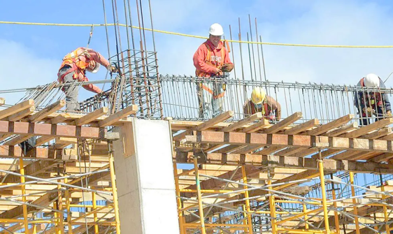 Sector construcción nuevamente retoma liderazgo económico en el país